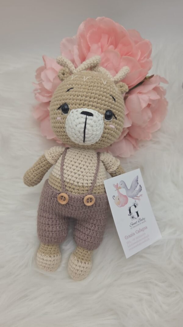 Cerbiatto Amigurumi con Salopette