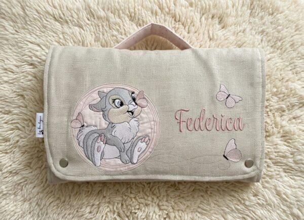 Fasciatoio Portatile Miss Tamburina nel Cerchio Rosa