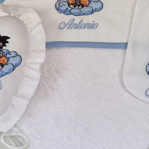sbc-r15-c17a Accappatoio Neonato Goku Cucciolo sulla Nuvola Azzurro